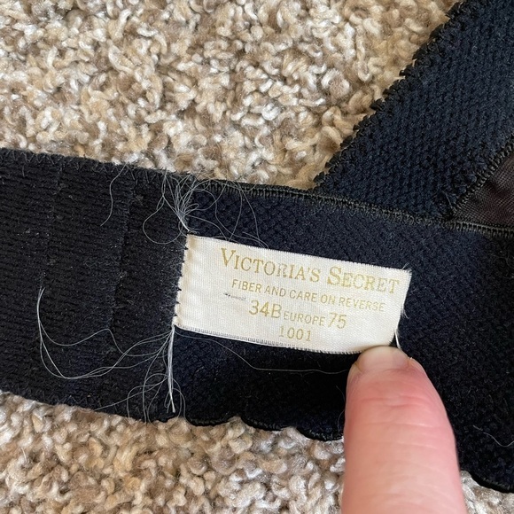 Vintage Victoria’s Secret Black Lace Bustier Corset 34B gold label small petit - Picture 5 of 11